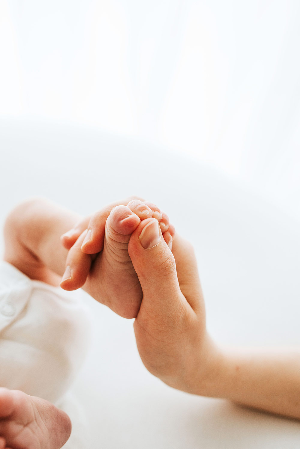 Fotografiranje novorojenčka v studiu